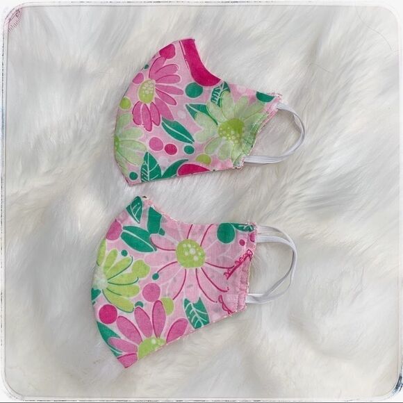 Handmade Lilly Pulitzer kids mask - Picture 1 of 5